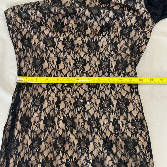Forever 21 Black Lace Long Sleeve One Shoulder Fitted Mini Dress Size Small - Picture 8 of 10